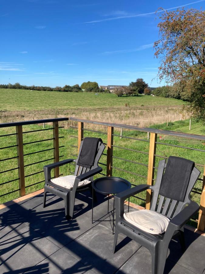Apartamento Au P'Tit Cachot Vaux-sur-Sure Exterior foto